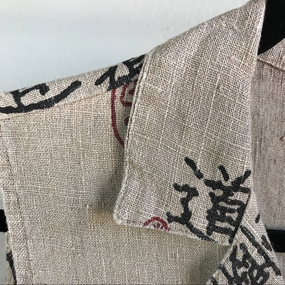 Vintage woven Chinese letters vest - Picture 7 of 8